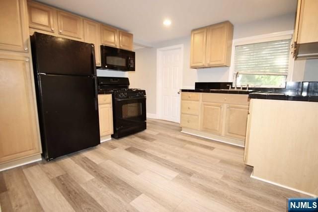 323 Maple Avenue 2, Oradell, NJ 07649