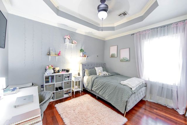 310 Lakewood Dr, Houma, LA 70360