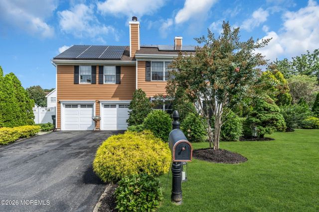 59 Augusta Street, Tinton Falls, NJ 07712