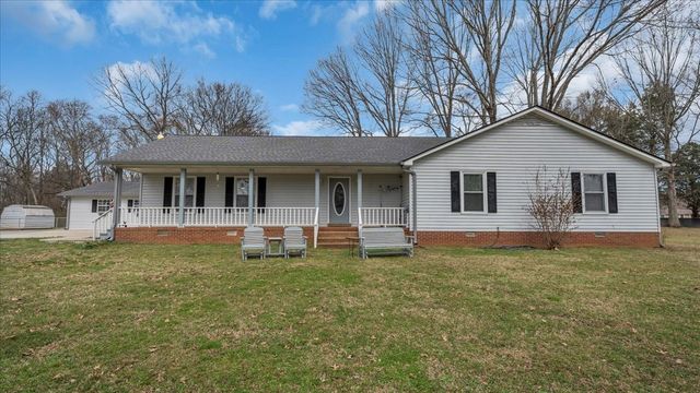 2242 Delay Dr, Lascassas, TN 37085