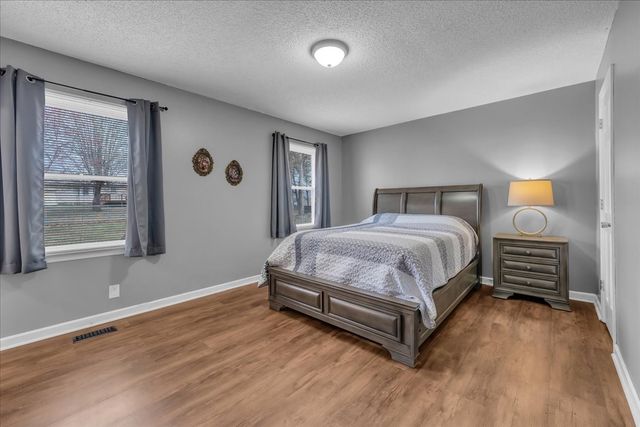 2242 Delay Dr, Lascassas, TN 37085