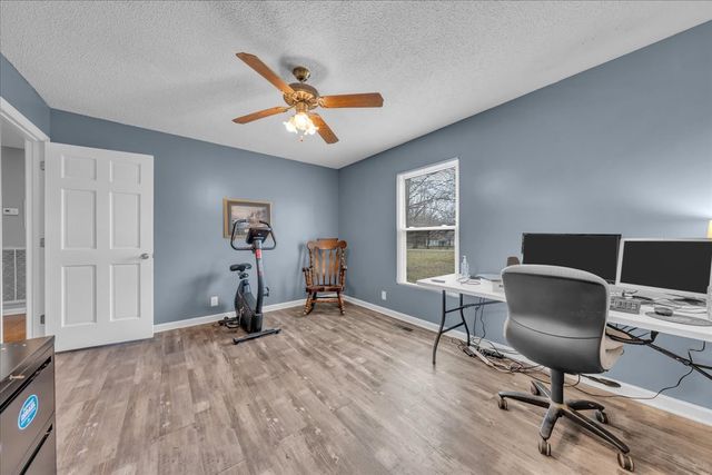 2242 Delay Dr, Lascassas, TN 37085