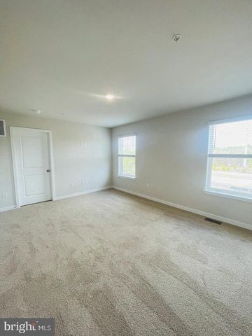 280 SOFT RUSH LN, La Plata, MD 20646