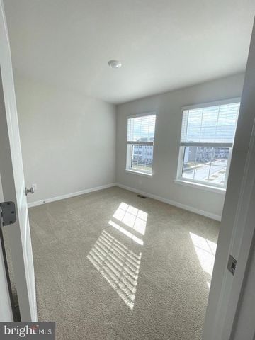 280 SOFT RUSH LN, La Plata, MD 20646