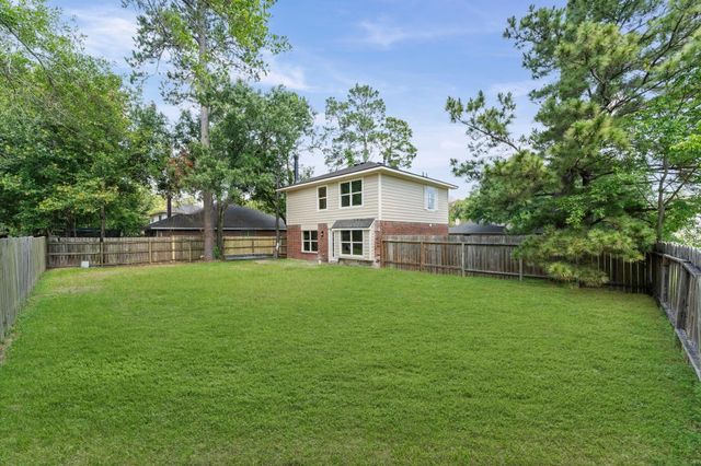 8026 Scarlet Tanager Drive, Humble, TX 77396