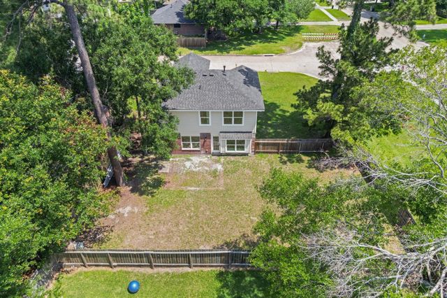 8026 Scarlet Tanager Drive, Humble, TX 77396