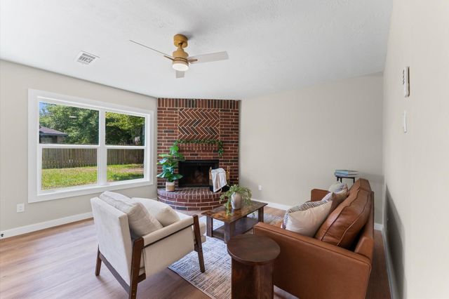8026 Scarlet Tanager Drive, Humble, TX 77396