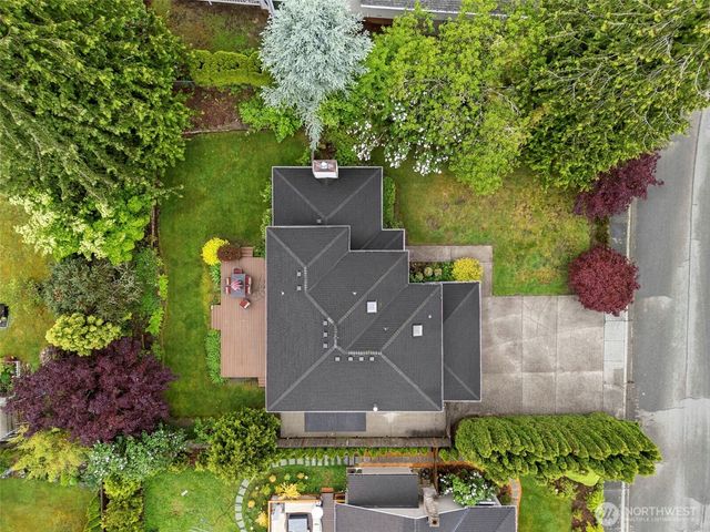 816 151st Place SW, Lynnwood, WA 98087