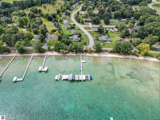 8122 Bay East Court, Traverse City, MI 49686