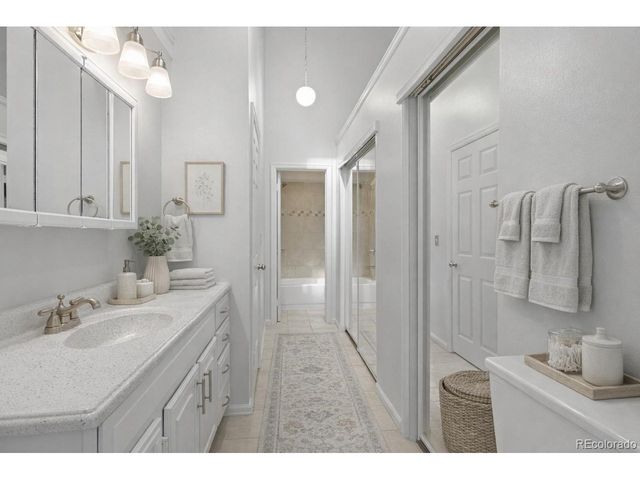 4634 S Fraser Ct F, Aurora, CO 80015