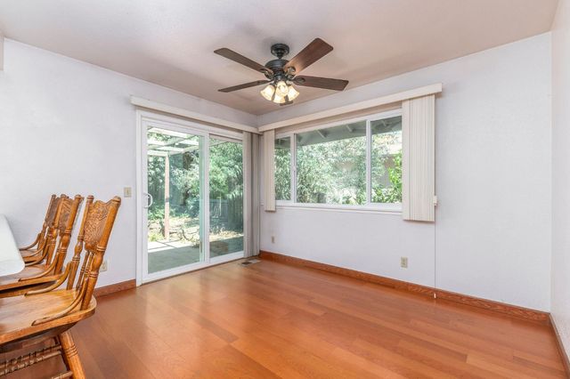 280 Apple Blossom Dr, Murphys, CA 95247
