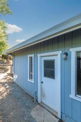 280 Apple Blossom Dr, Murphys, CA 95247