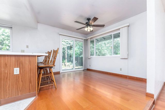 280 Apple Blossom Dr, Murphys, CA 95247