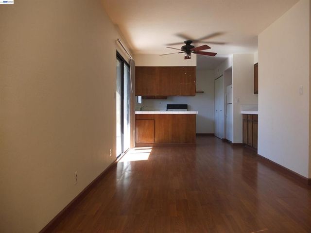 1851 Harrison St 13, Concord, CA 94520