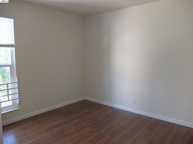 1851 Harrison St 13, Concord, CA 94520