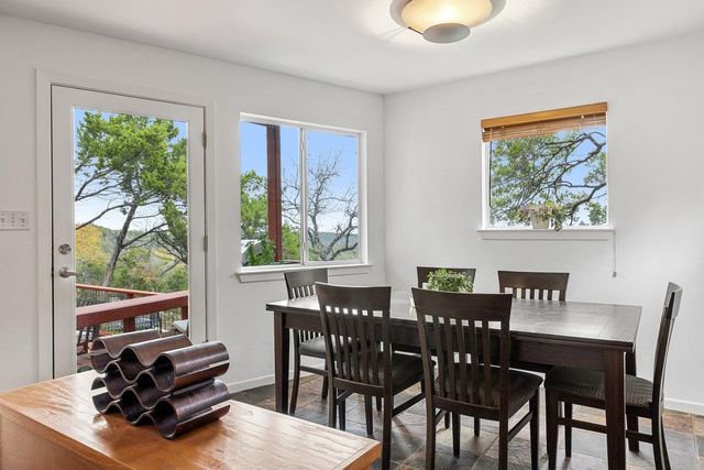 7504 Anaqua DR, Austin, TX 78750