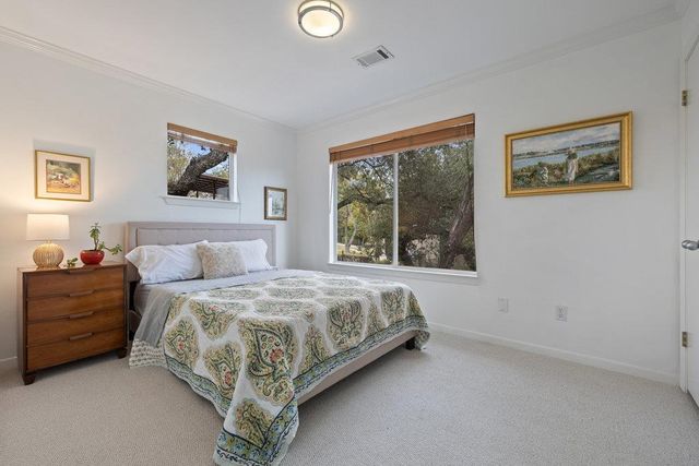 7504 Anaqua DR, Austin, TX 78750