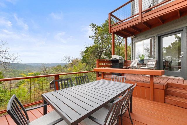 7504 Anaqua DR, Austin, TX 78750