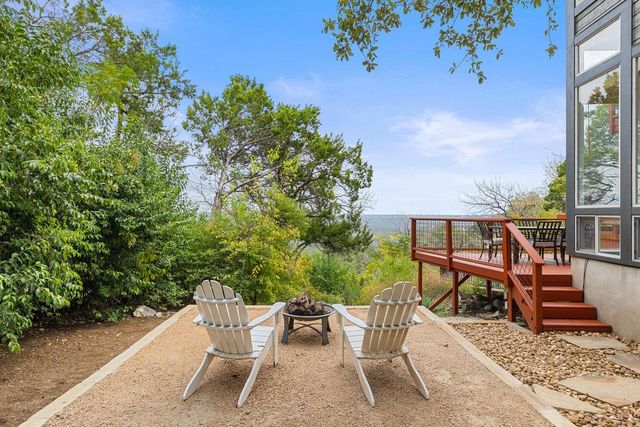 7504 Anaqua DR, Austin, TX 78750