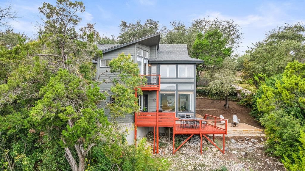 7504 Anaqua DR, Austin, TX 78750