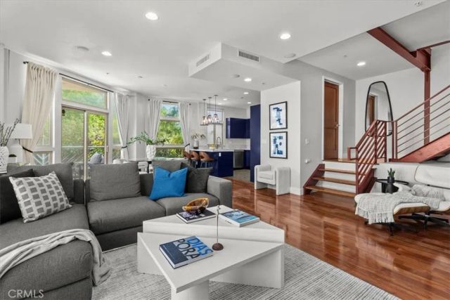 1415 Butler 1, Los Angeles, CA 90025