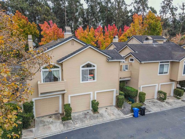 5176 Tacoma Cmn, Fremont, CA 94555