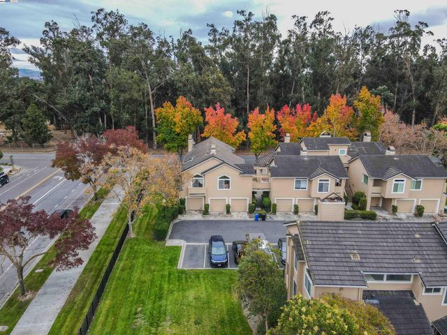 5176 Tacoma Cmn, Fremont, CA 94555