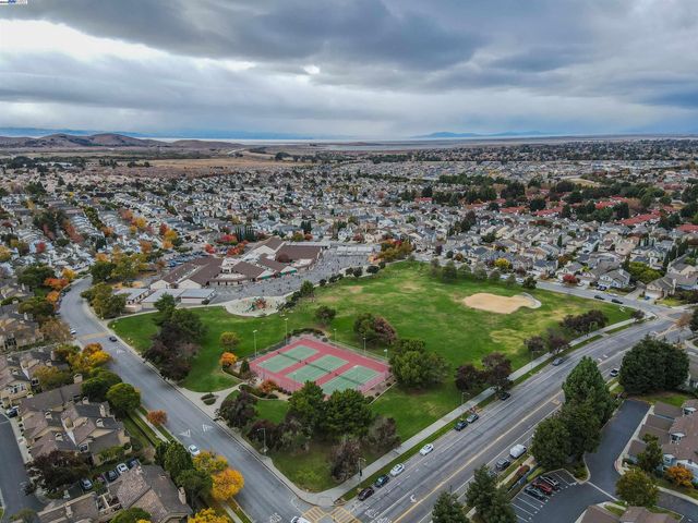 5176 Tacoma Cmn, Fremont, CA 94555
