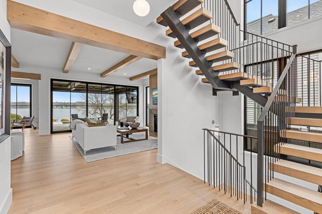 254 Lake Street, Excelsior, MN 55331