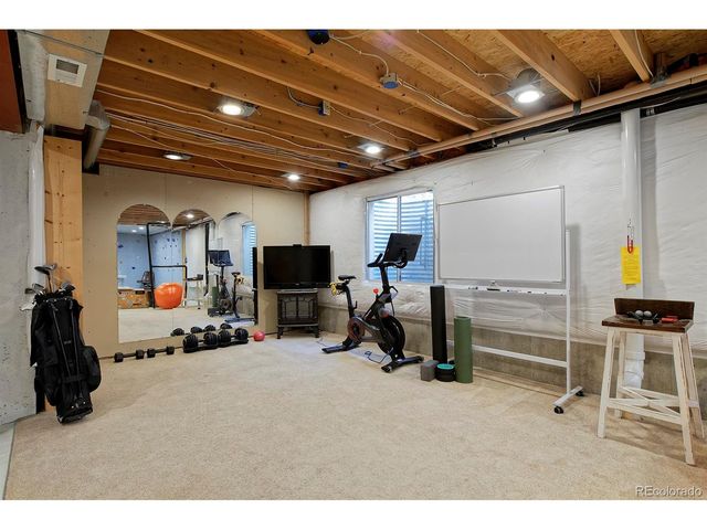 5865 N Orchard Creek Cir, Boulder, CO 80301