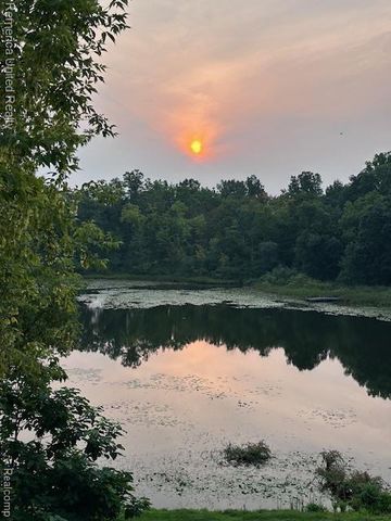 12237 Dalhart Drive, Fenton, MI 48430