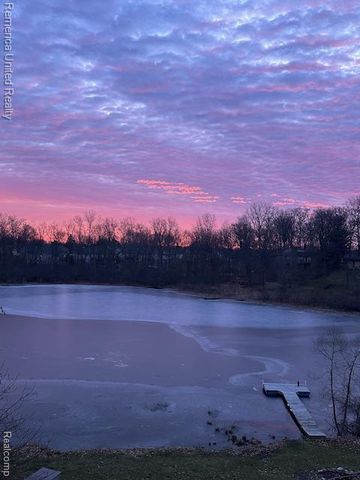 12237 Dalhart Drive, Fenton, MI 48430