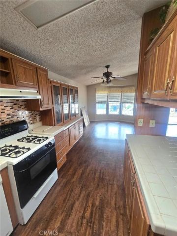 21851 Newland 204, Huntington Beach, CA 92646