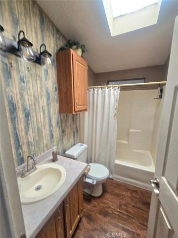 21851 Newland 204, Huntington Beach, CA 92646