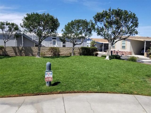 21851 Newland 204, Huntington Beach, CA 92646