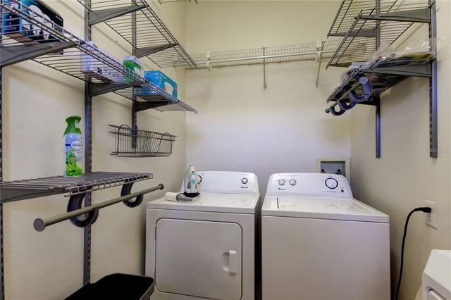 4702 CORSAGE DRIVE, Lutz, FL 33558