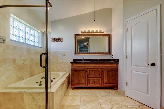 4702 CORSAGE DRIVE, Lutz, FL 33558