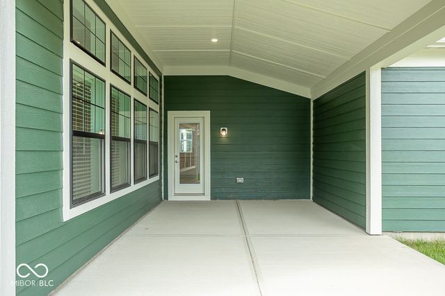 15384 Cardonia Road, Fishers, IN 46037