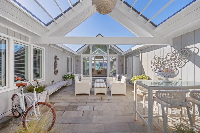 27 West Shore Rd, Belvedere, CA 94920