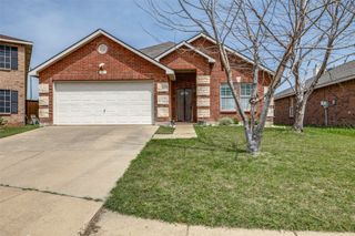 703 Moss Glen Trail, Arlington, TX 76002