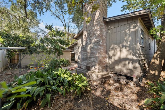 4111 Law Street, West University Place, TX 77005