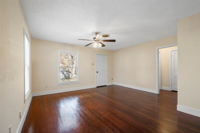 4111 Law Street, West University Place, TX 77005