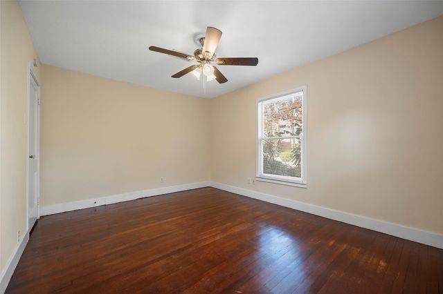 4111 Law Street, West University Place, TX 77005