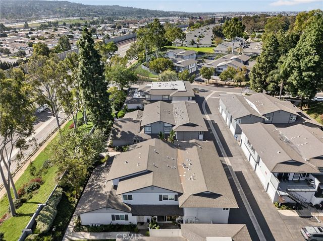 20362 #10 Flower Gate, Yorba Linda, CA 92886