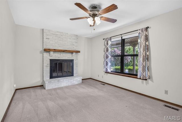 101 Lydia, Festus, MO 63028