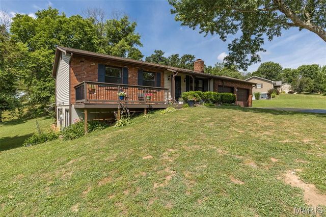 101 Lydia, Festus, MO 63028