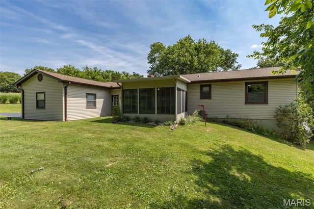 101 Lydia, Festus, MO 63028