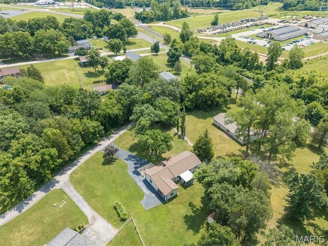 101 Lydia, Festus, MO 63028