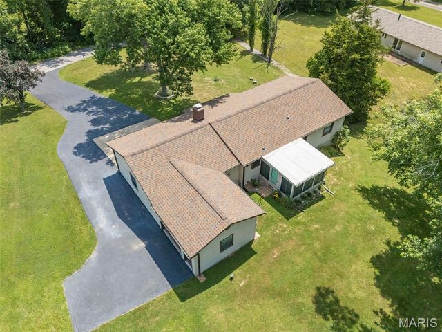 101 Lydia, Festus, MO 63028
