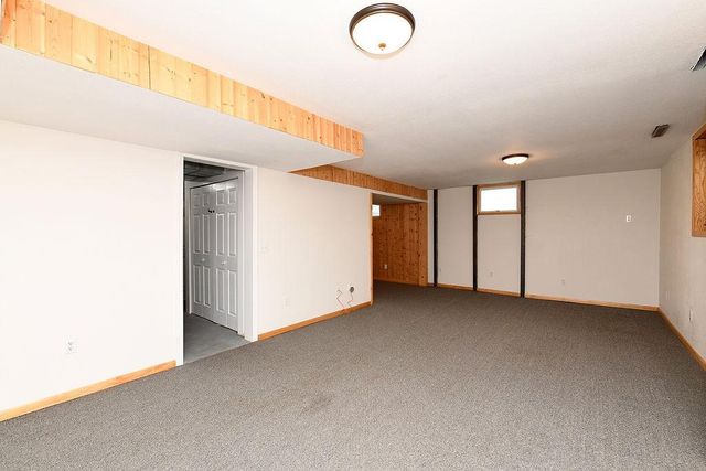 1533 16th Street S, Fargo, ND 58103